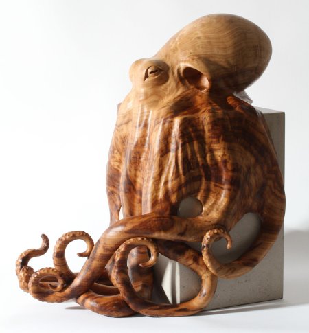 Осьминог скульптура