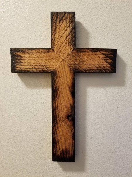 Деревянные крестики