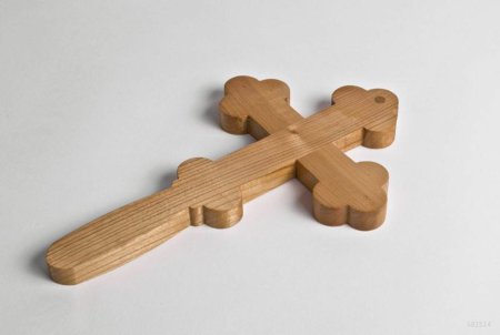Крестик из дерева