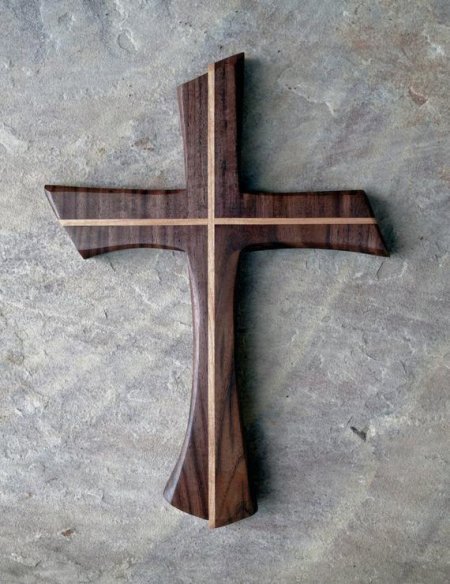Крестик из дерева