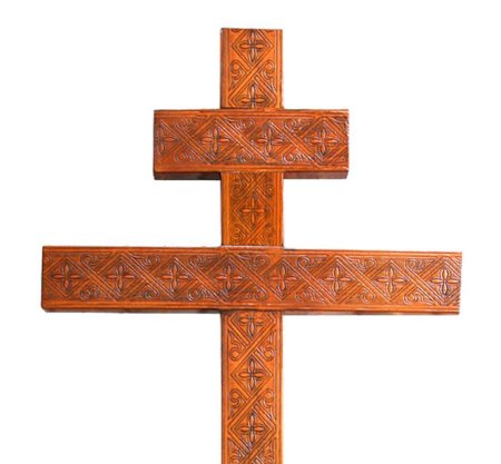 Крест православный могильный деревянный
