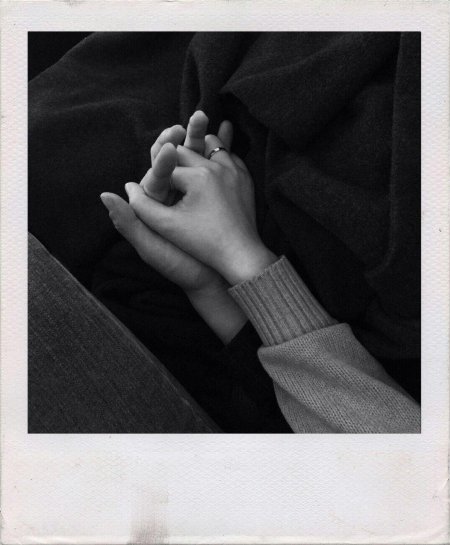 Руки влюбленные