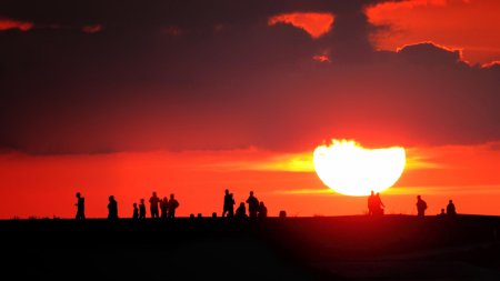 На закате солнца