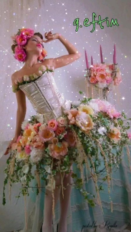 Платья из цветов