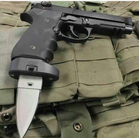 Тактический пистолет