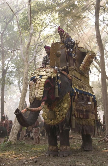 Александр 2004 битва со слонами