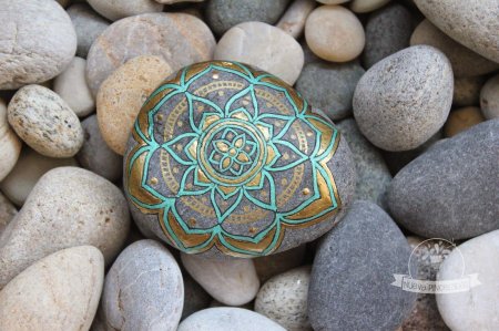 Узоры на камнях