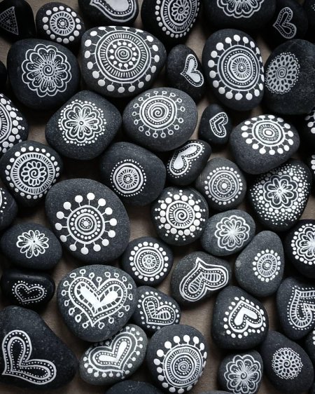 Узоры на камнях