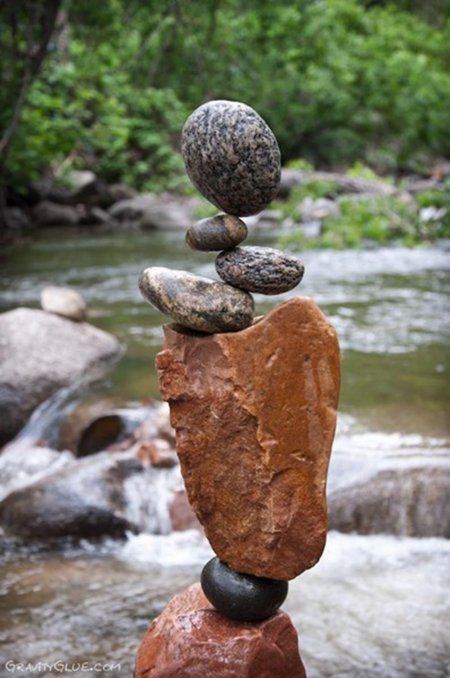 Майкл граб балансирующие камни