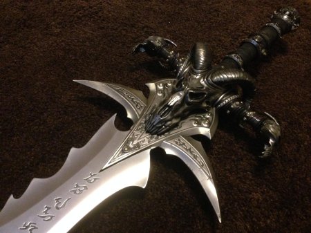 Артас меч фростморн