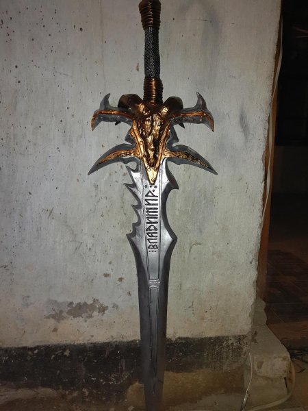 Меч фростморн