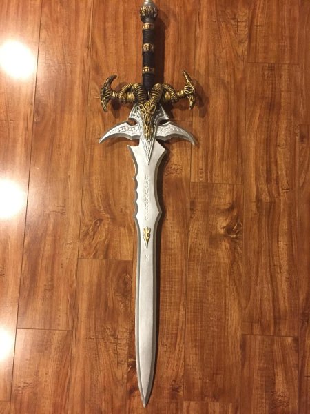 Меч ледяная скорбь