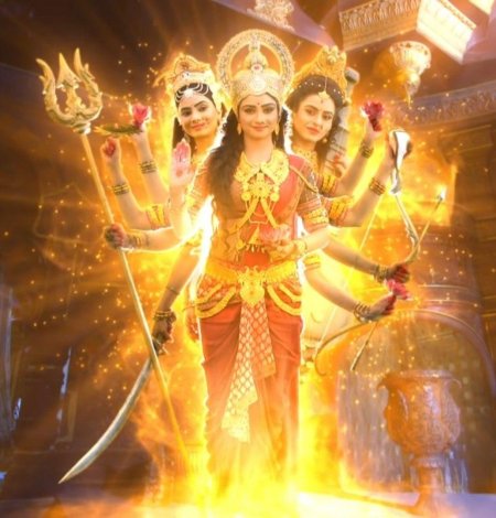 Три богини лакшми сарасвати дурга
