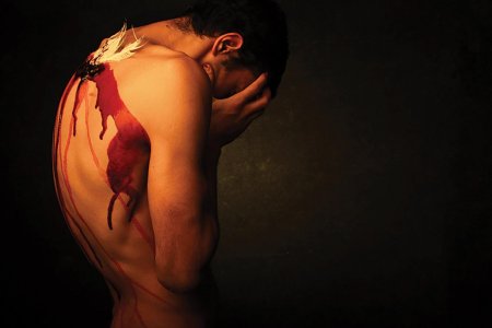 Ангел с оторванными крыльями