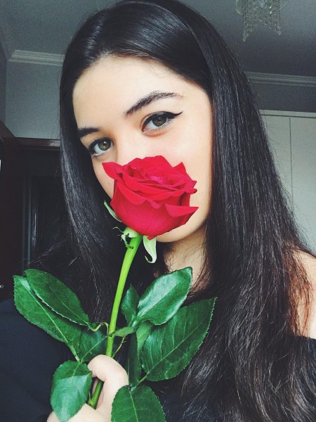 Красивое селфи с цветами