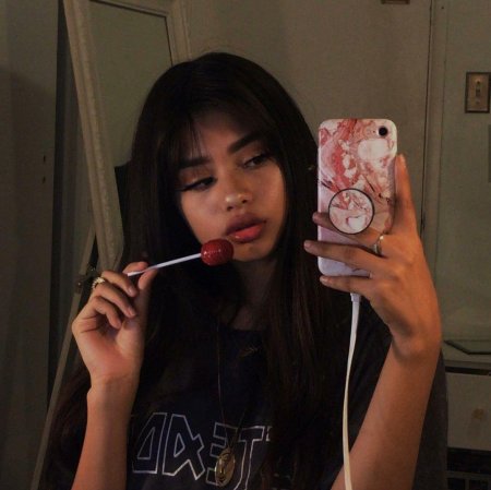 Эстетика селфи девушки