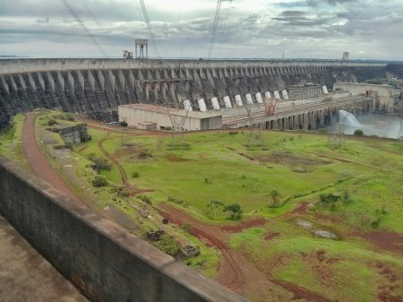 Итайпу бразилия гэс