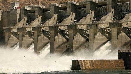 Плотина дамба