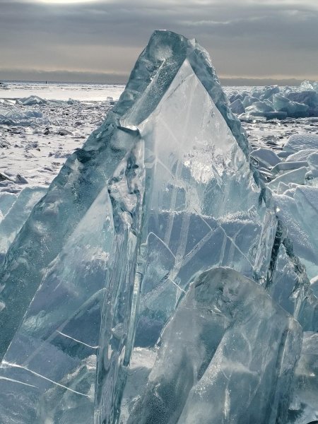 Байкальский лед