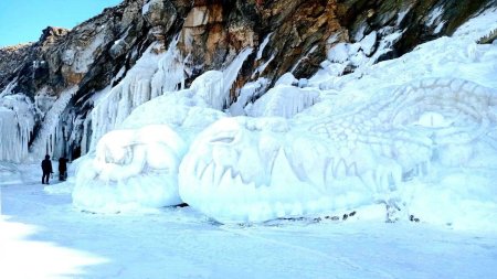 Ольхон фестиваль ледяных скульптур