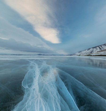 Лед байкал