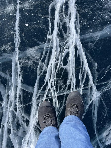 Байкальский лед