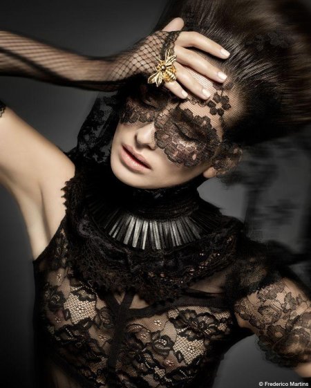 Макияж в венецианском стиле