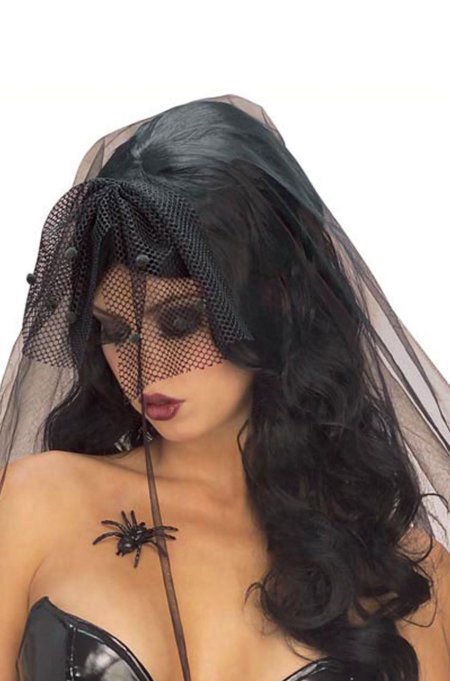 Образ черной вдовы на хэллоуин