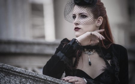 Викторианская готика девушка
