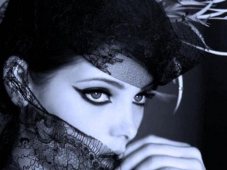 Девушка под вуалью