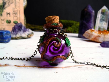 Магический кулон