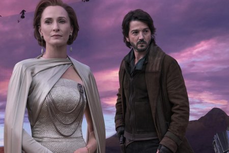 Сериал андор мон мотма