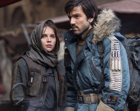 Фелисити джонс изгой 1