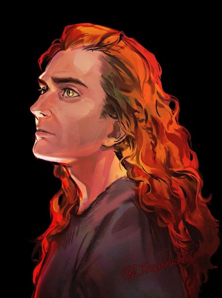 Кроули благие знамения с длинными волосами