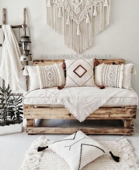 Гостиная бохо сканди