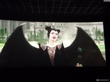 Анджелина джоли малефисента 2