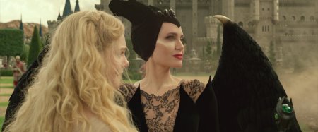 Малефисента владычица тьмы 2019