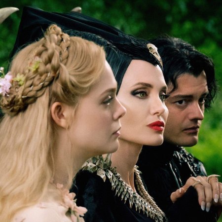 Малефисента владычица тьмы 2019