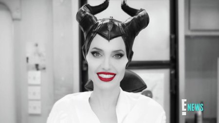 Малефисента анджелина джоли