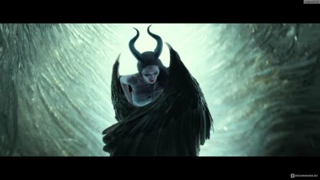 Малефисента владычица тьмы 2019