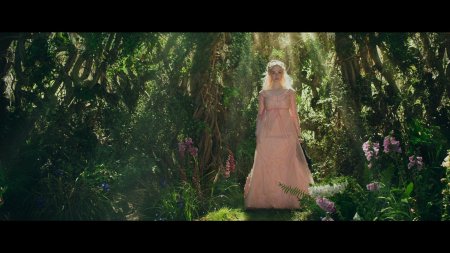 Эль фаннинг малефисента 2