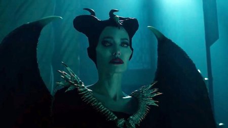 Малефисента владычица тьмы 2019