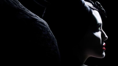 Анджелина джоли малефисента