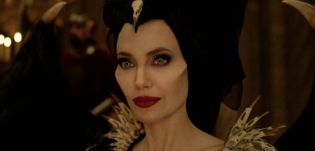 Малефисента владычица тьмы 2019