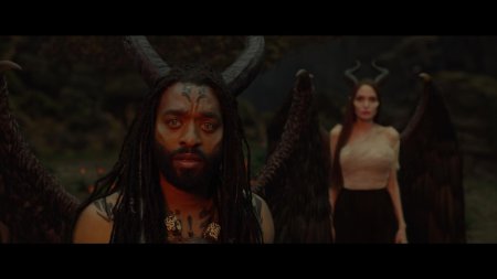 Малефисента владычица тьмы 2019