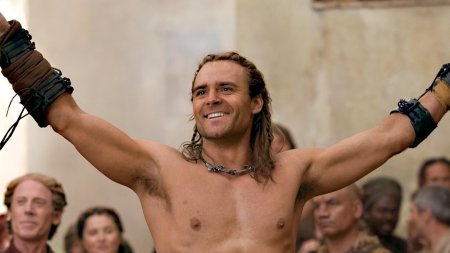 Дастин клер спартак боги арены