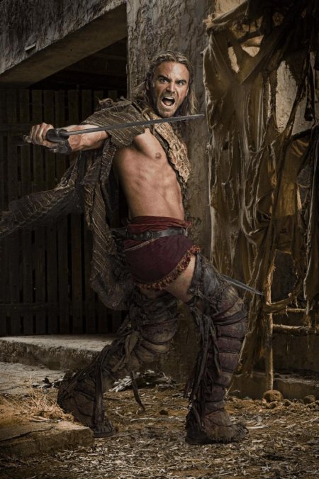 Дастин клер ганник