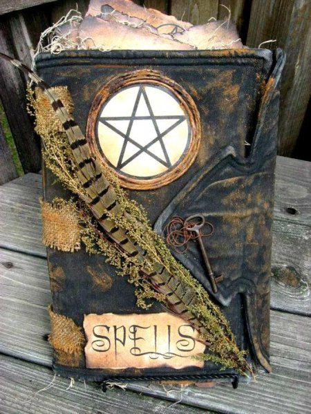 Травник и гримуар