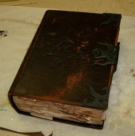 Некрономикон кожаный переплет