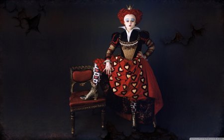 Красная королева алиса в стране чудес